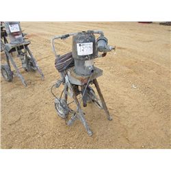 GRACO AIRLESS PAINT SPRAYER