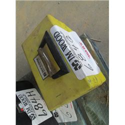 LOCATOR FOR BURIED CABLE AND PIPE