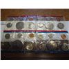 Image 2 : 1977 & 78 US MINT SETS (UNC) P/D (WITH ENVELOPES)