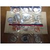 Image 1 : 1990 US MINT SET (UNC) P/D (WITH ENVELOPE)
