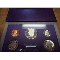 1985 US PROOF SET (WITH BOX)