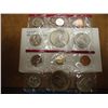 Image 2 : 1976 US MINT SET (UNC) P/D (WITH ENVELOPE)