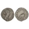 Image 1 : Denario. - 175 d.C. - FAUSTINA HIJA. - Anv.: DIVA FAVSTINA PIA. Busto a derecha. Rev.: CONSECRATIO.