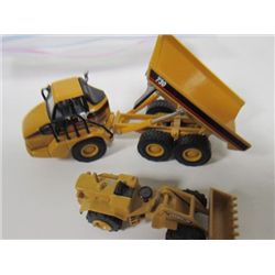 2 pc metal dump truck and grader