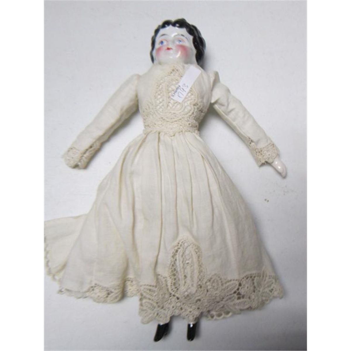Doll cloth body porcelain head