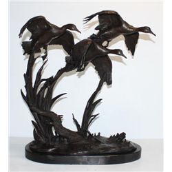 Fantastic Bronze Sculpture Three Flying Ducks