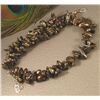 Image 3 : ELEGANT PEACOCK BLACK PETAL BAROQUE PEARL NECKLACE MWF1