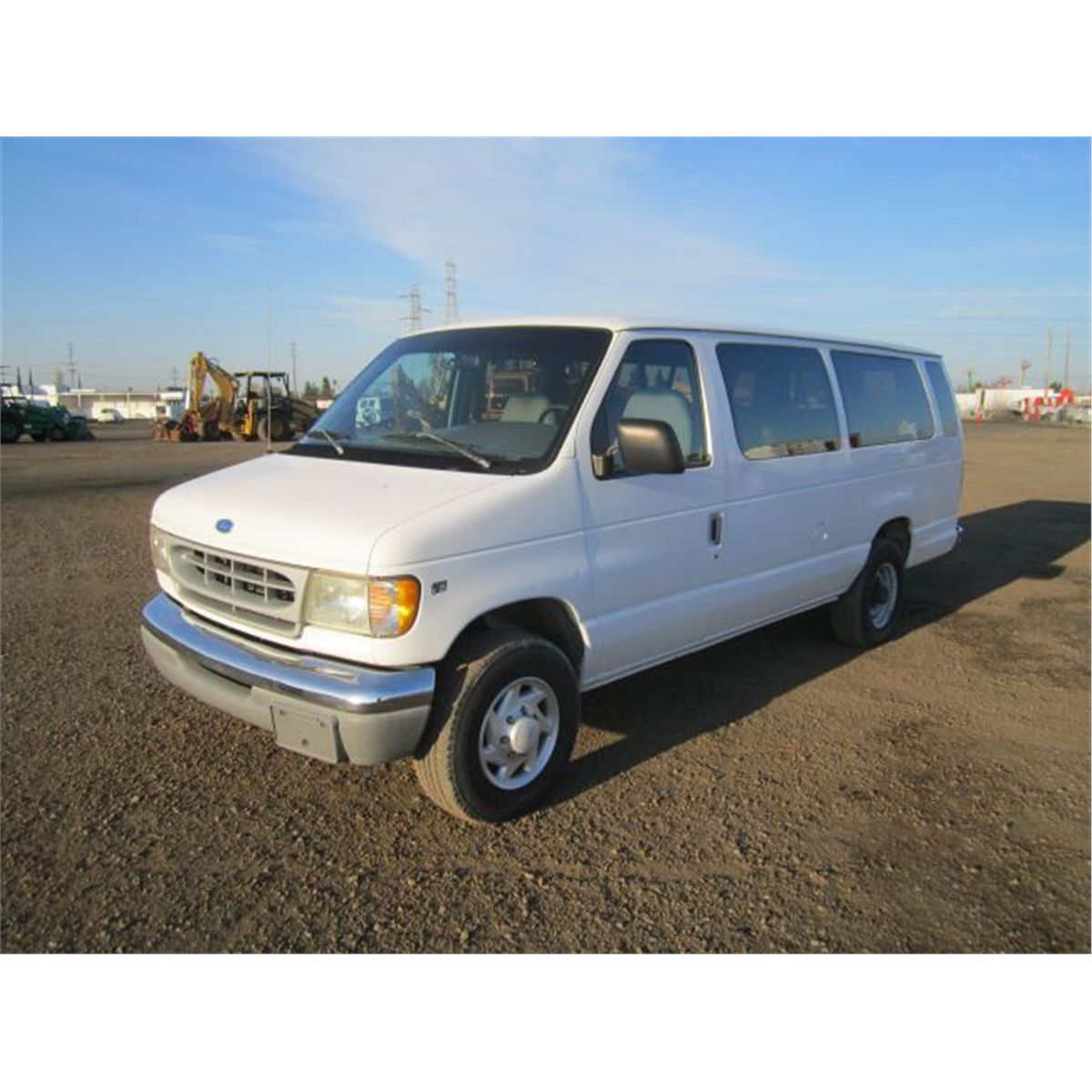 1997 Ford Econoline Club Wagon 10Passenger Van