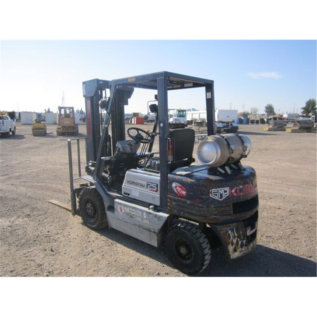 1992 Komatsu FG25T11 Forklift