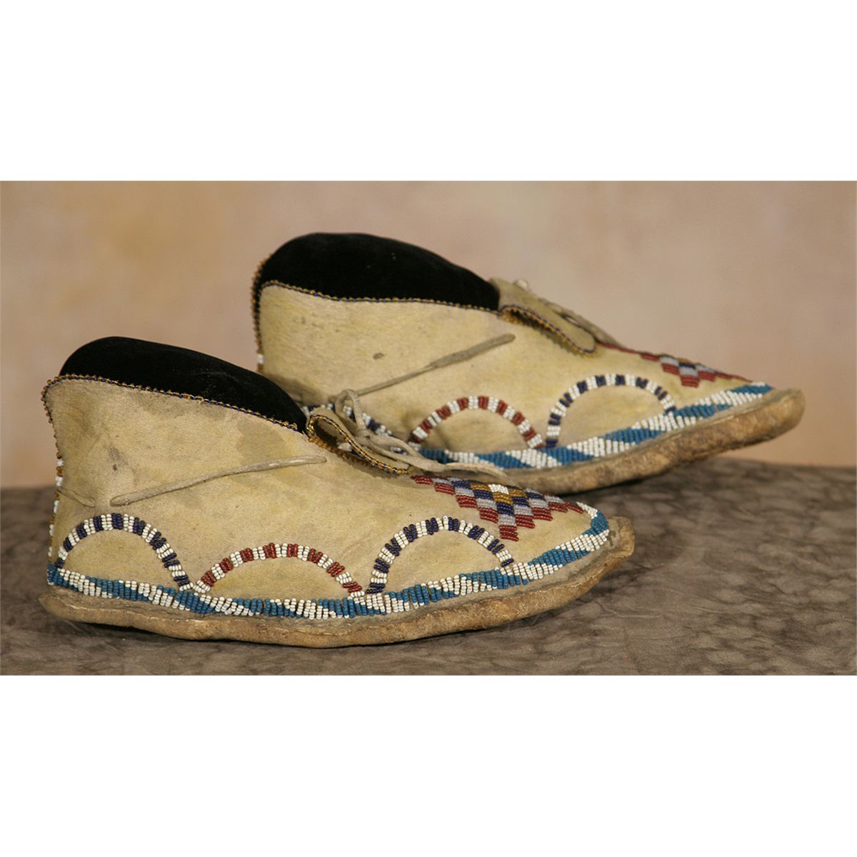 Apache Youth Moccasins