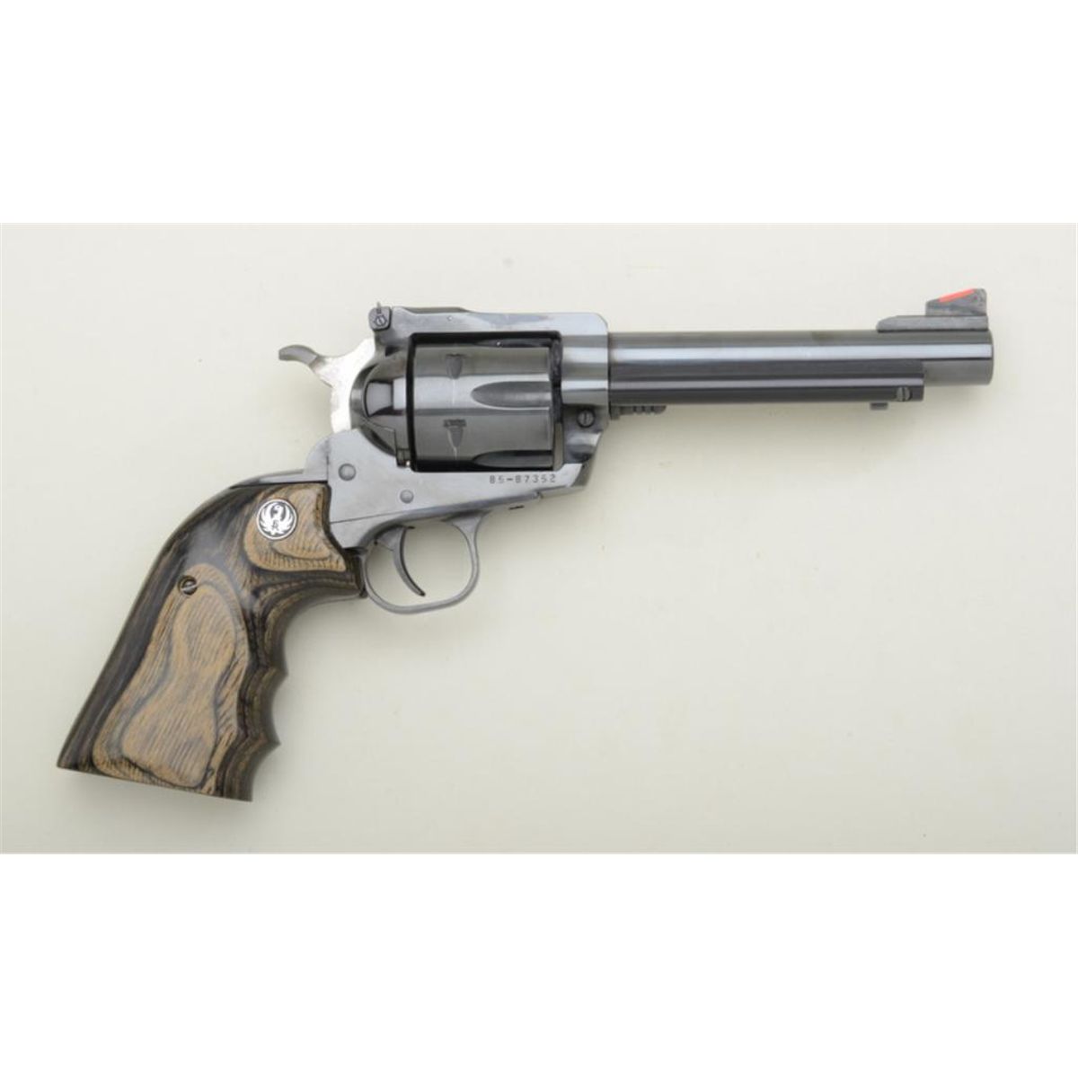 Ruger New Model Super Blackhawk Revolver 44 Mag Cal 5 1 2