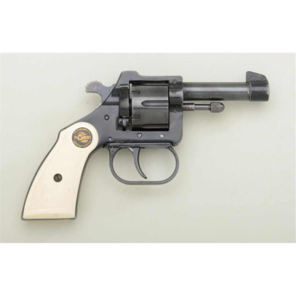 RG 10 small DA revolver, .22 short cal., 2-1/2” barrel, blue finish ...