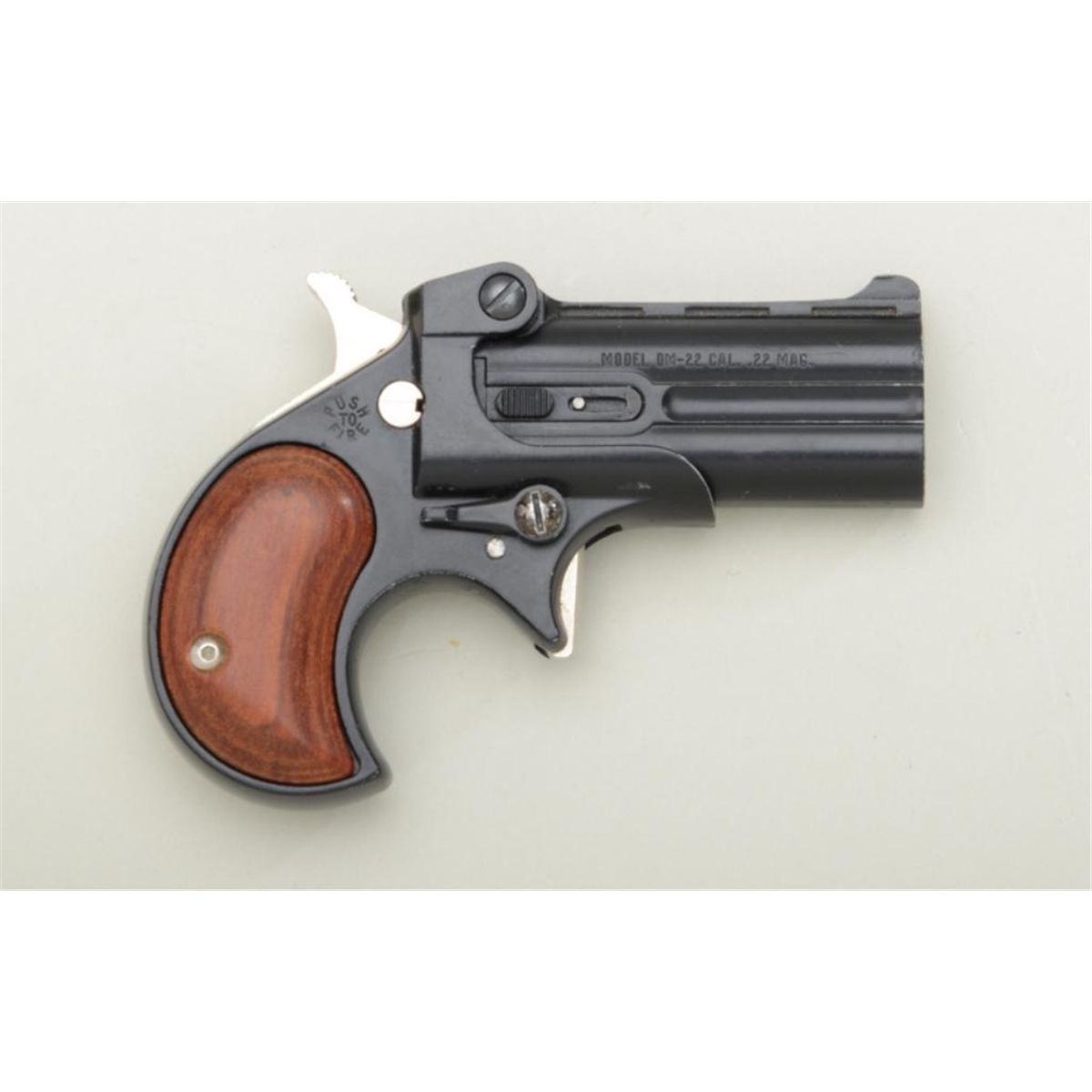 Davis Industries O/U Model DM22 derringer, .22 Mag. cal., 21/4