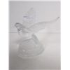 Image 1 : Crystal bird in flight on satin glass base
