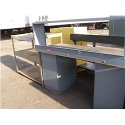 BUTCHER BLOCK WORK BENCH {print sequence} 50401