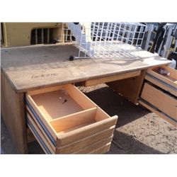 WOOD DESK