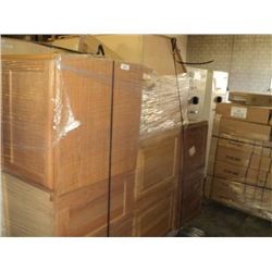 PALLET OF WOOD HANGING KITCHEN CABINETS