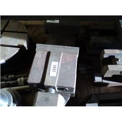 8" VISE