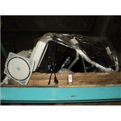 PALLET OF LCD'S ***16 TIMES THE MONEY