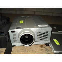 HITACHI CP-X995 {print sequence} 1273