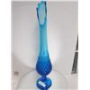 Image 1 : Blue glass vase