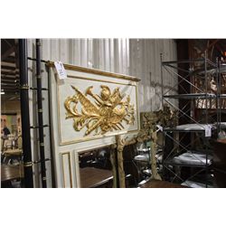 LATE 18TH CENTURY PINE MIRROR