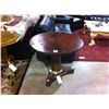 Image 1 : ROUND CENTRE TABLE