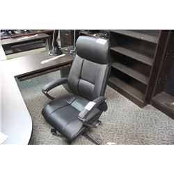 BLACK LEATHER HIBACK EXECUTIVE CHAIR