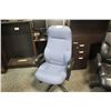 Image 1 : GLOBAL CONCORD BLUE HIBACK EXECUTIVE CHAIR