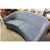 Image 1 : BLUE 2 SEAT SOFA