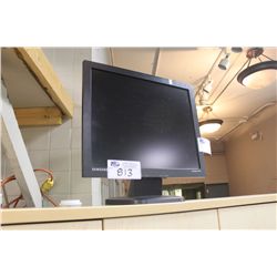 SAMSUNG 19  LCD MONITOR