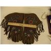 Image 2 : Tlingit Beaded Gloves