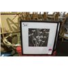 Image 1 : 2 FRAMED BRANCH ART