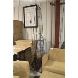 LARGE METAL PYRAMID STYLE TRELLIS