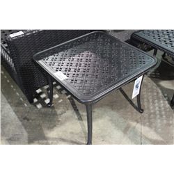BLACK CAST METAL PATIO END TABLE (S2)