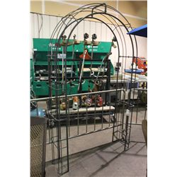 CAST ALUMINUM ARCH ARBOR