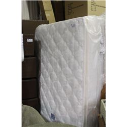 QUEEN SIZE SERTA MATRESS & BOX SPRING