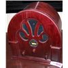 Image 1 : Antique Reproduction Radio.