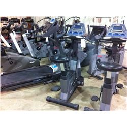 JOHNSON C7000 UPRIGHT EXERCISE BIKE