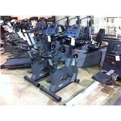 JOHNSON C7000 UPRIGHT EXERCISE BIKE