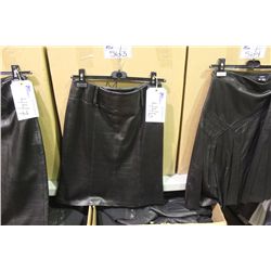 CACHE BLACK LEATHER KNEE LENGTH SKIRT SIZE 0