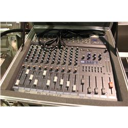 YAMAHA MX12-4 MIXING BOARD