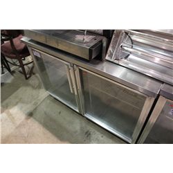 TRUE 2 DOOR GLASS COOLER