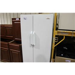 GIBSON SIDE BY SIDE REFRIGERATOR