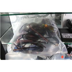 LOT OF DESIGNER SUNGLASSES