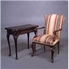 Image 1 : Mesa de juego en madera tropical.