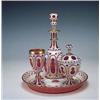 Image 1 : "Verre d'eau" en cristal color doblado con decoración gótica.