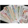 Image 1 : Foreign Bank Note, various dates, conditions & denominations, lot of 100