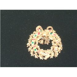 Vintage/Antique Wreath with Bells Pin "Weiss"