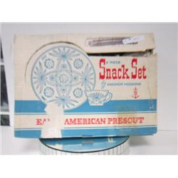 EAPC 8 pc snack set in box - Anchor Hocking